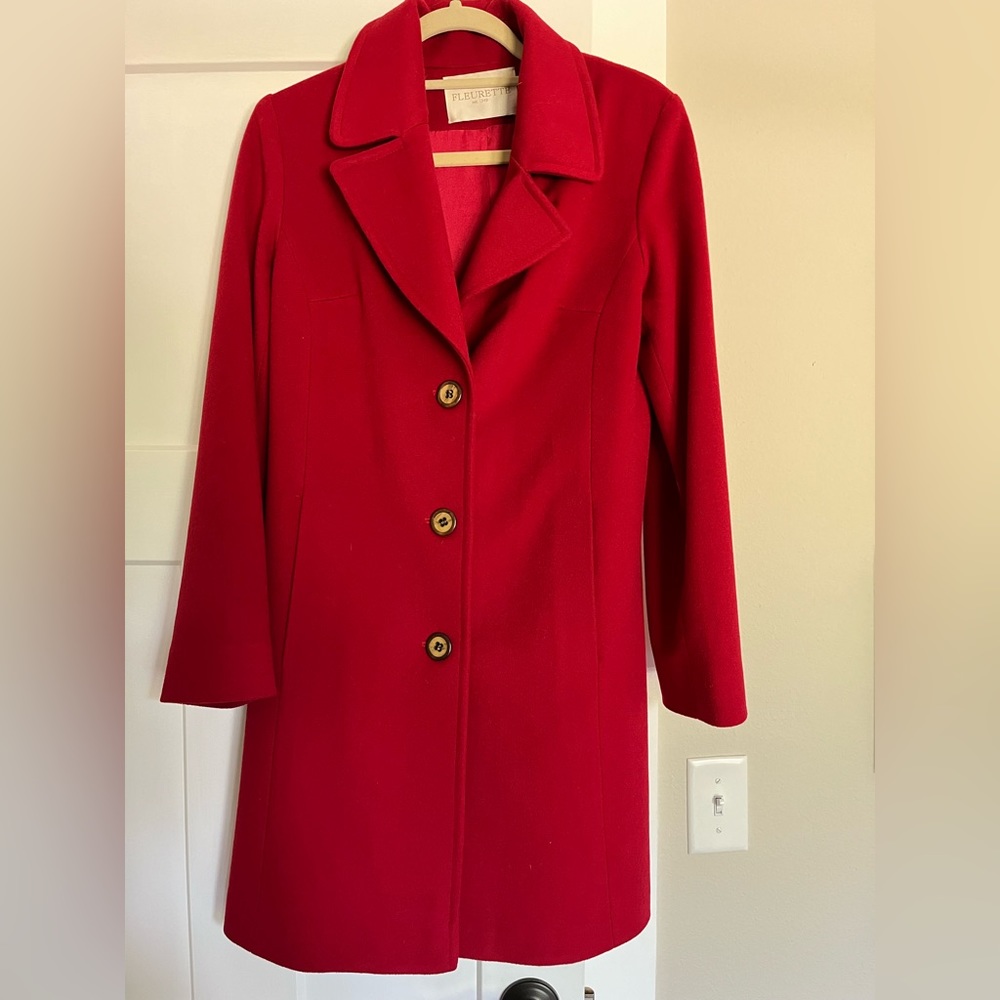 100% Wool Fleurette Women’s Coat, Size 6, Red, Made in Italy